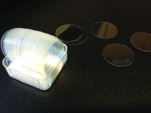 Скло покривне THERMO SCIENTIFIC™ MENZEL™ кругле скляне прозоре стерильне діаметром 13 мм